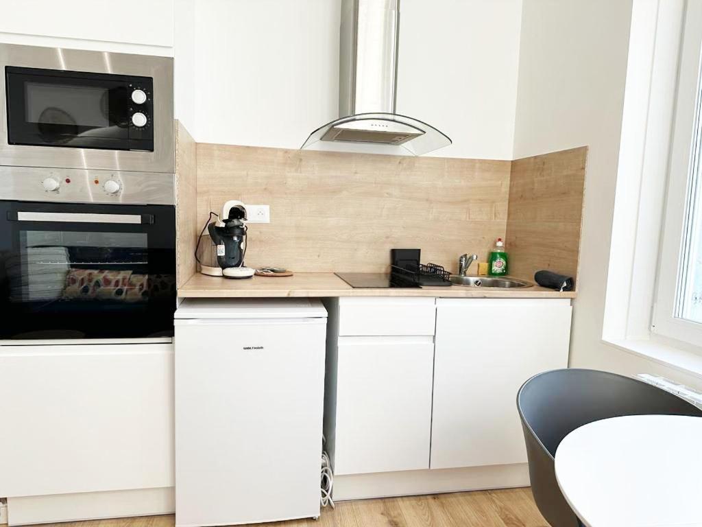 Lerelaisdodileqsl - Cambrai - Hyper Centre - Free Wifi - Ideal Couple & Famille 외부 사진