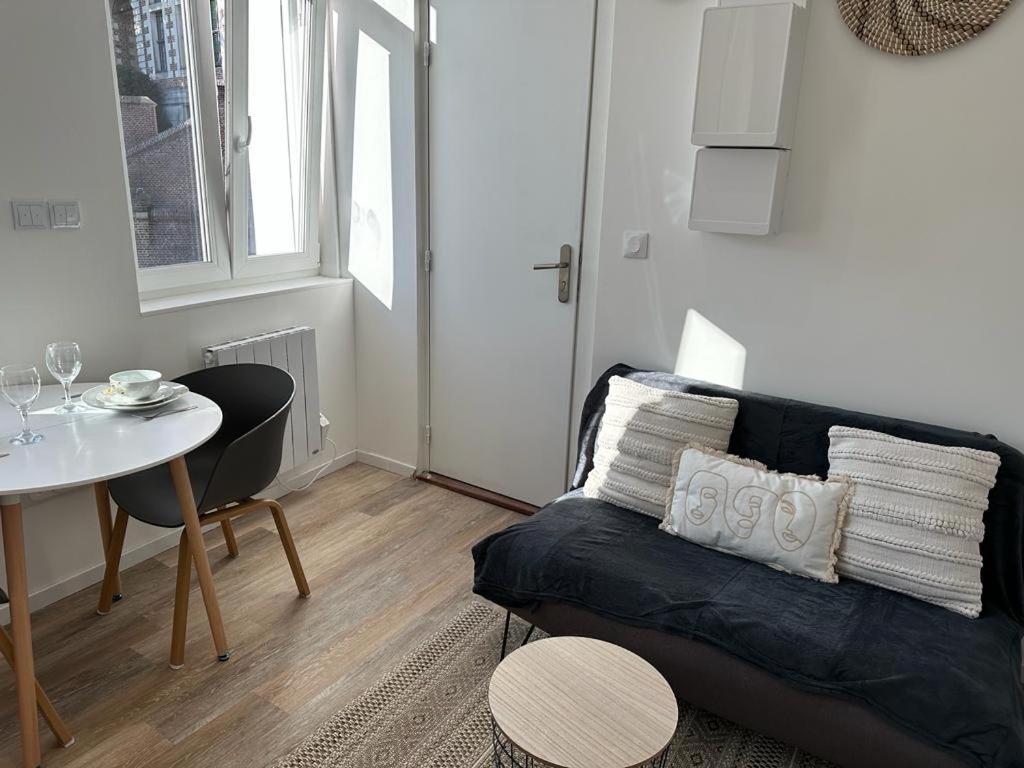 Lerelaisdodileqsl - Cambrai - Hyper Centre - Free Wifi - Ideal Couple & Famille 외부 사진